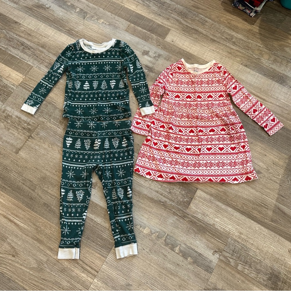 Seasonal Pj and Dress 3T